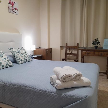 Hostal San Roque Guadalajara Extérieur photo