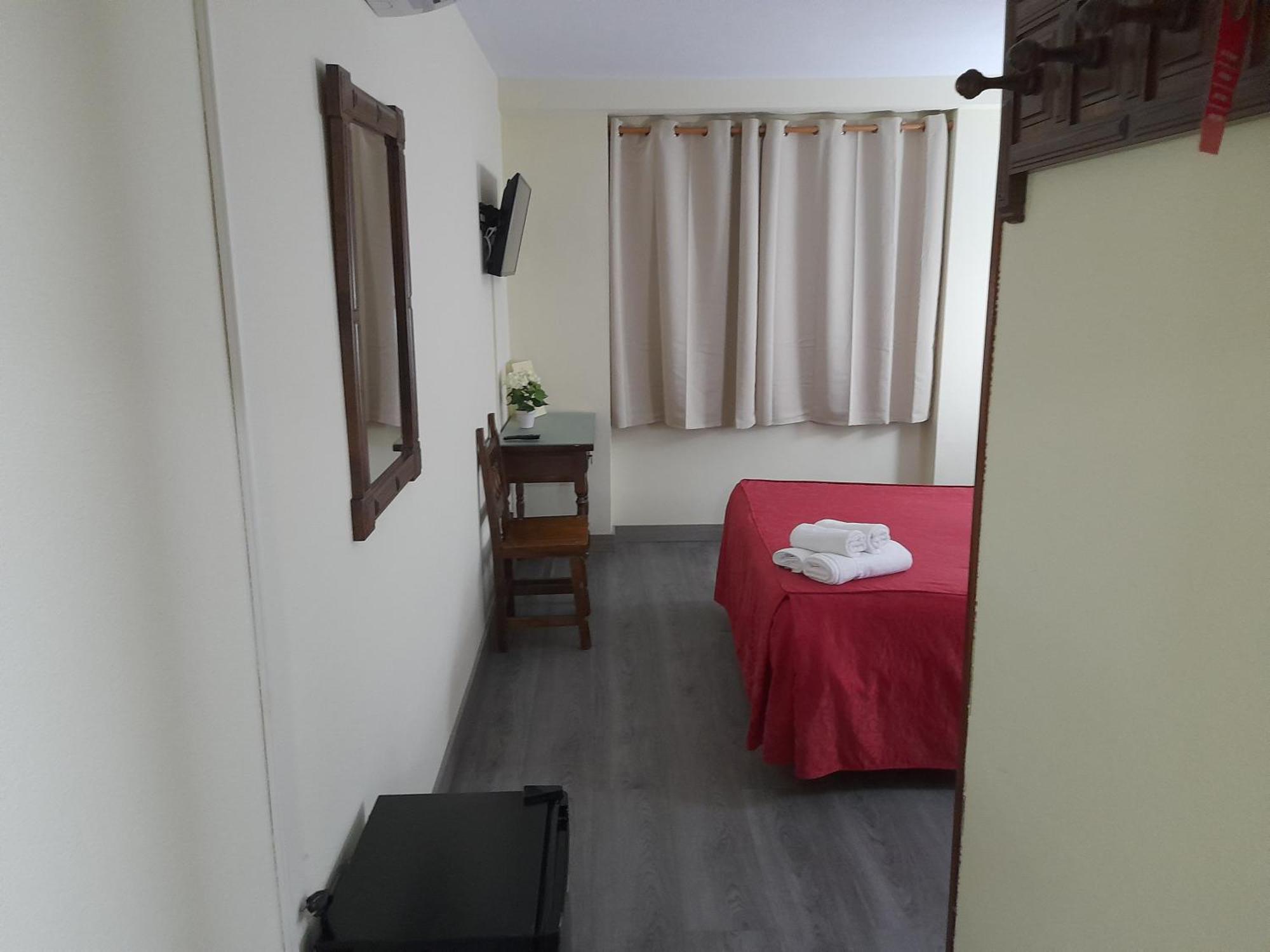 Hostal San Roque Guadalajara Extérieur photo