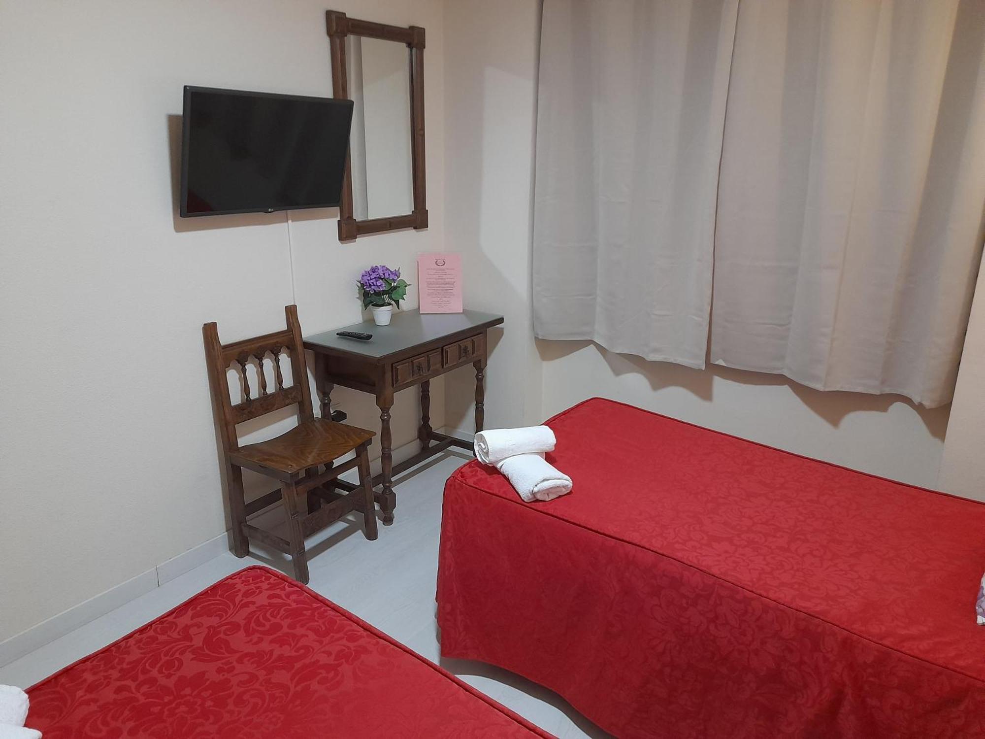 Hostal San Roque Guadalajara Extérieur photo