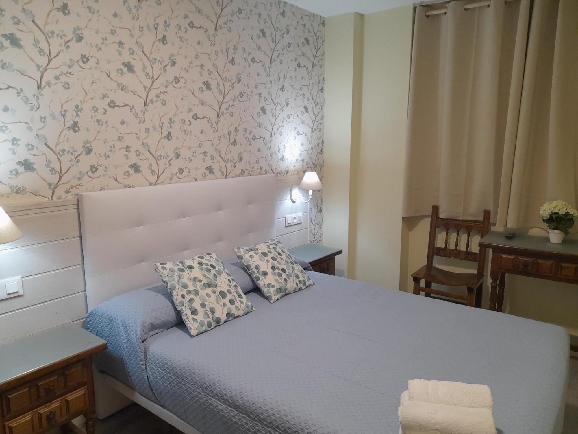 Hostal San Roque Guadalajara Extérieur photo