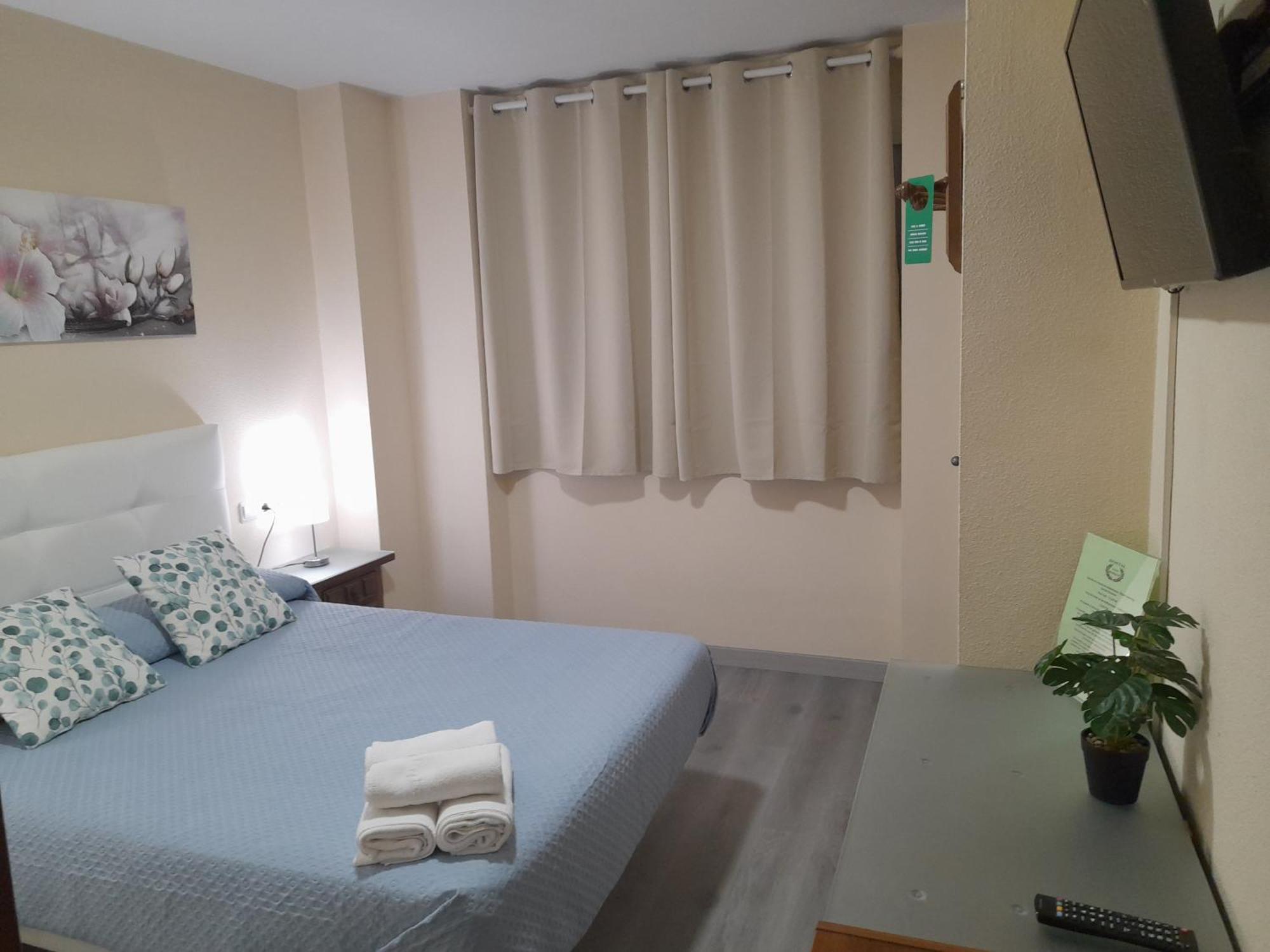 Hostal San Roque Guadalajara Extérieur photo